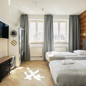 Solny Square Aparthotel